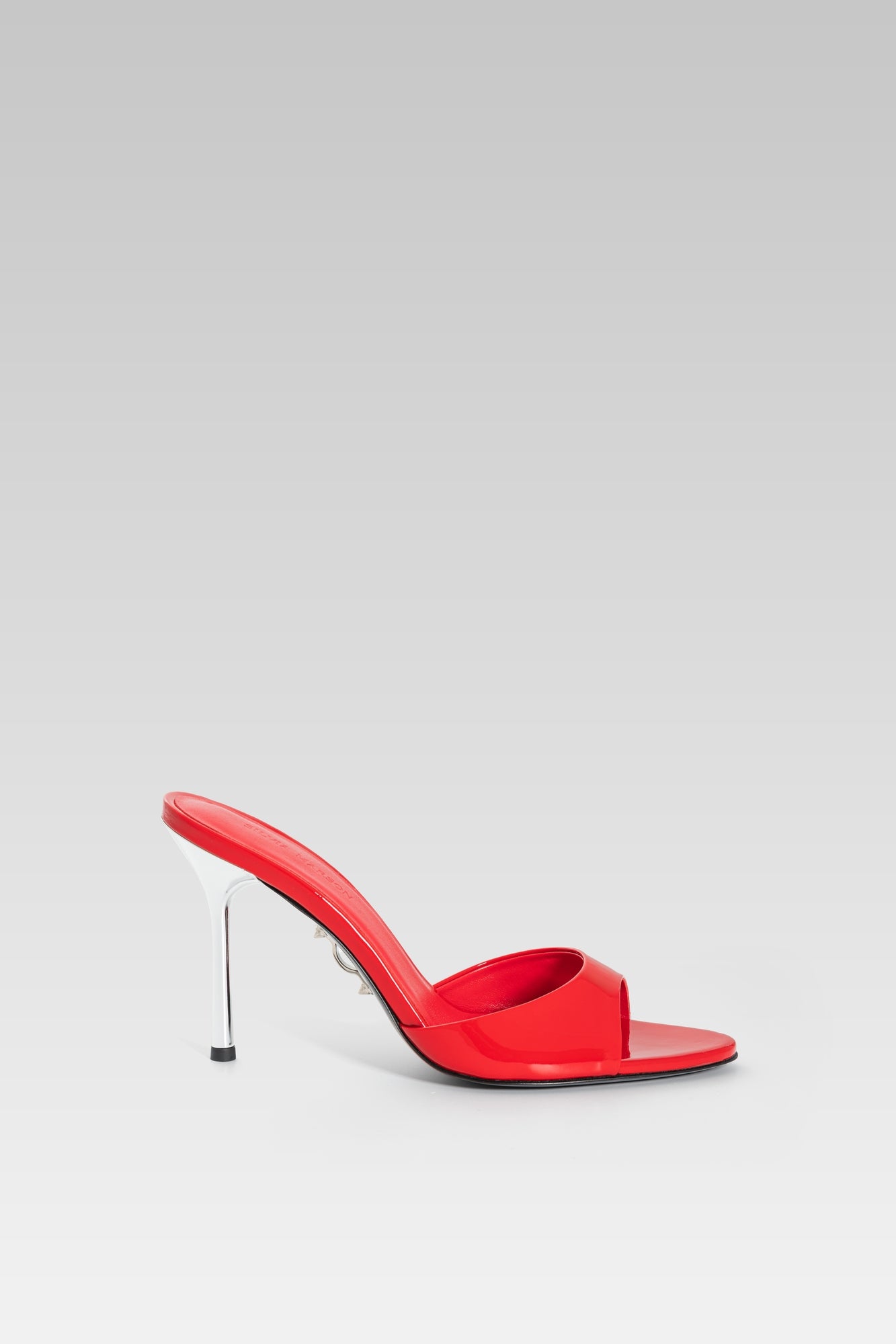 Victoria Sandal Red Patent 95 side view without straps, high heel sandals in glossy red patent leather by Silvia Marson